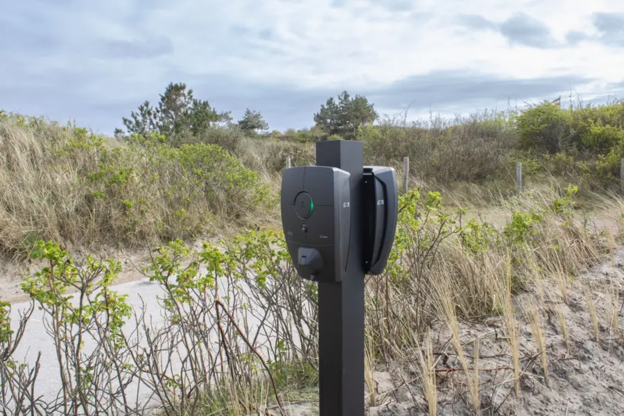 Oplaadpaal elektrische auto strandcamping duinoord green key
