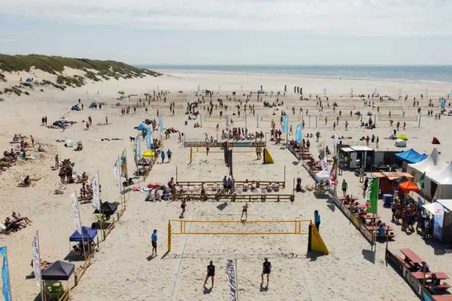 Ameland beach volleybal summer beachlife